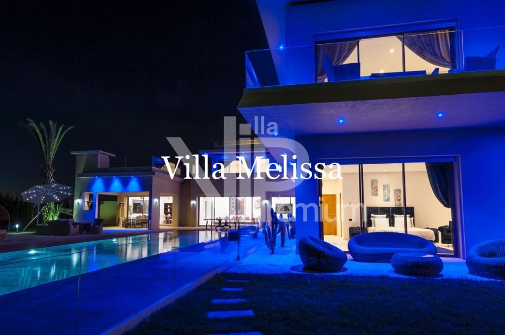 Luxury villa, Royal Palm and around