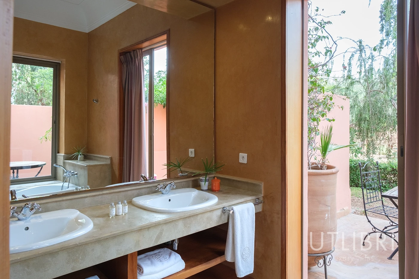 Extraordinary villa, Ouarzazate Road