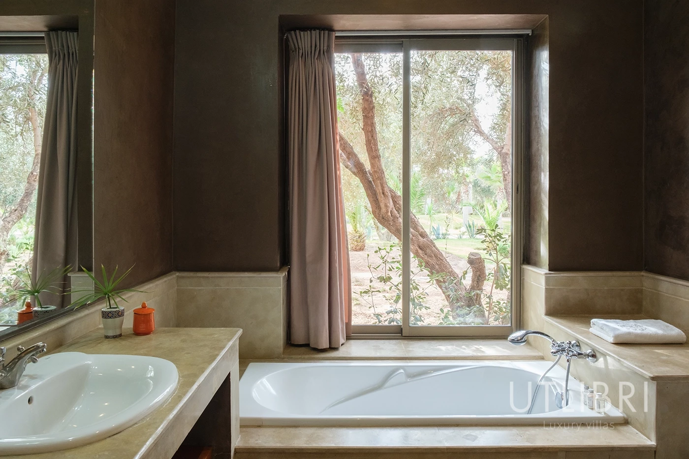 Extraordinary villa, Ouarzazate Road