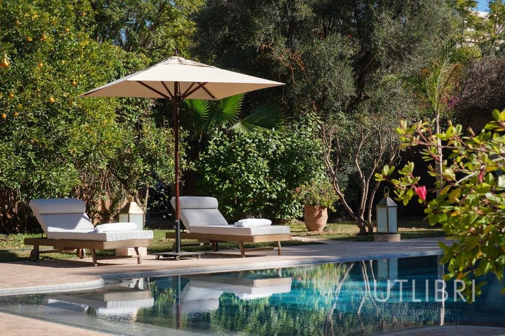 Extraordinary villa, Amelkis Golf