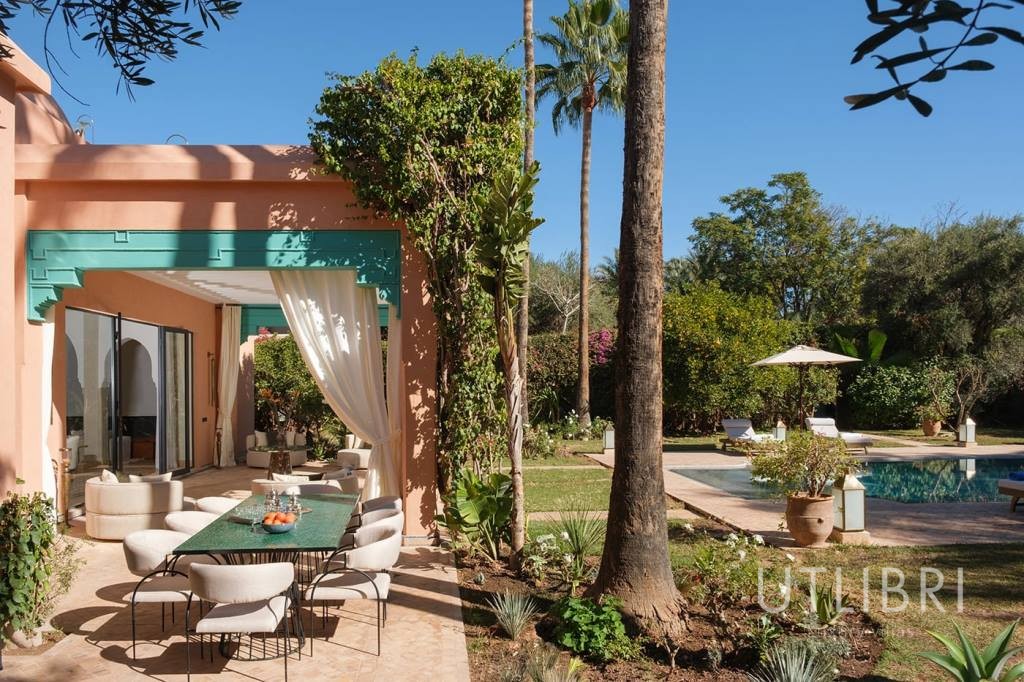 Extraordinary villa, Amelkis Golf