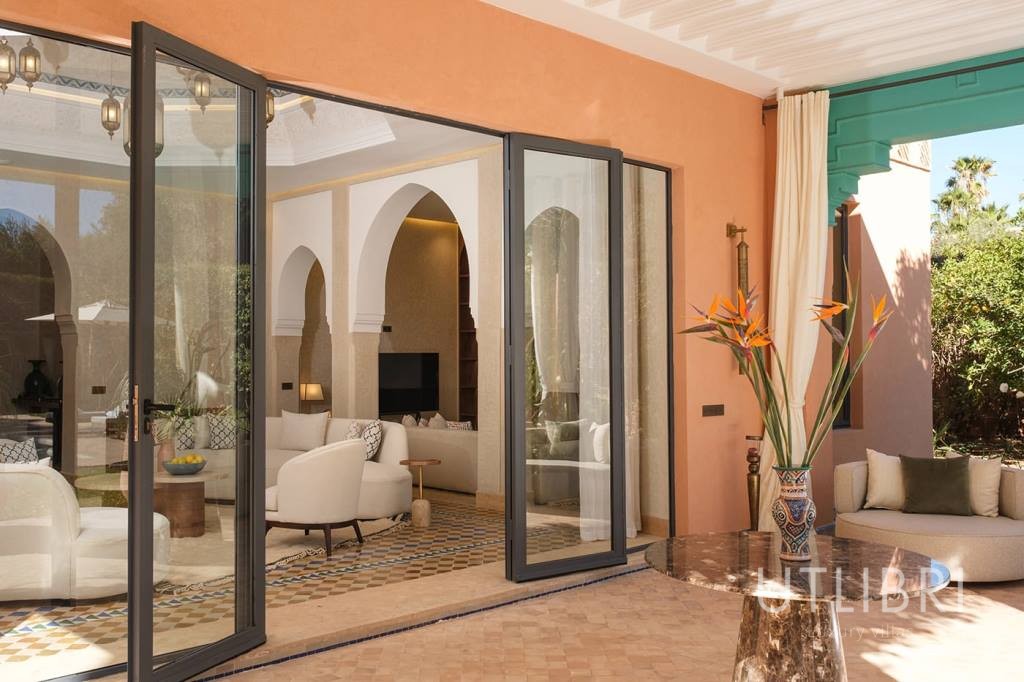 Extraordinary villa, Amelkis Golf