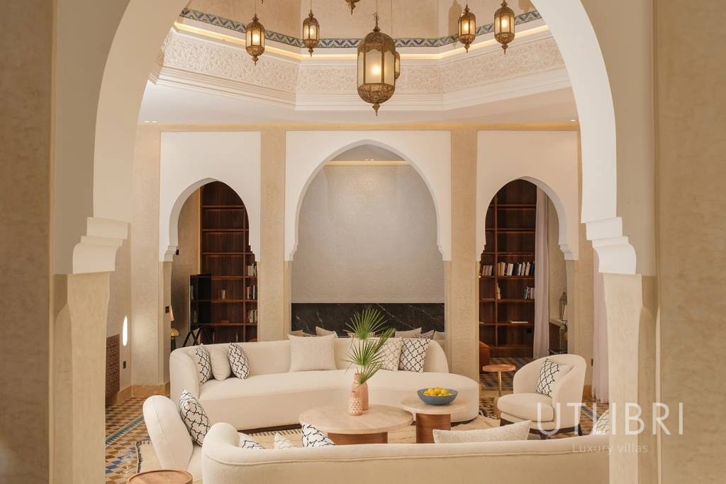 Extraordinary villa, Amelkis Golf