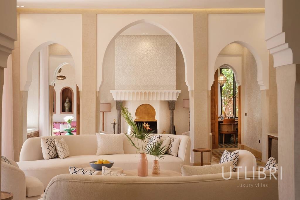 Extraordinary villa, Amelkis Golf