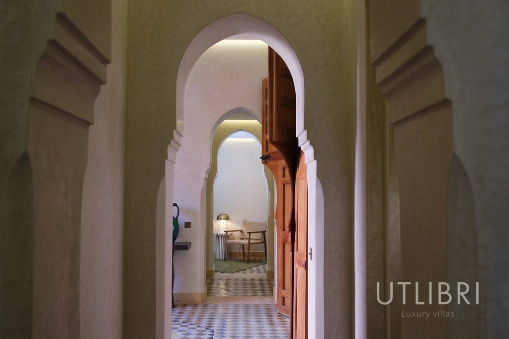 Extraordinary villa, Amelkis Golf