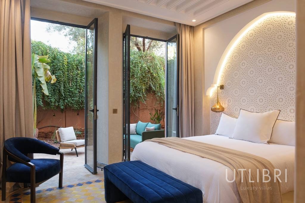 Extraordinary villa, Amelkis Golf