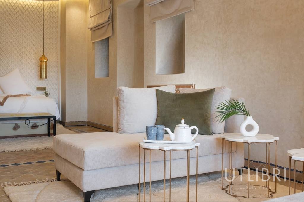 Extraordinary villa, Amelkis Golf