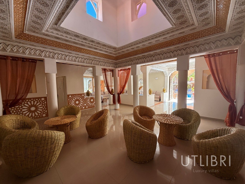 Extraordinary villa, Ouarzazate Road