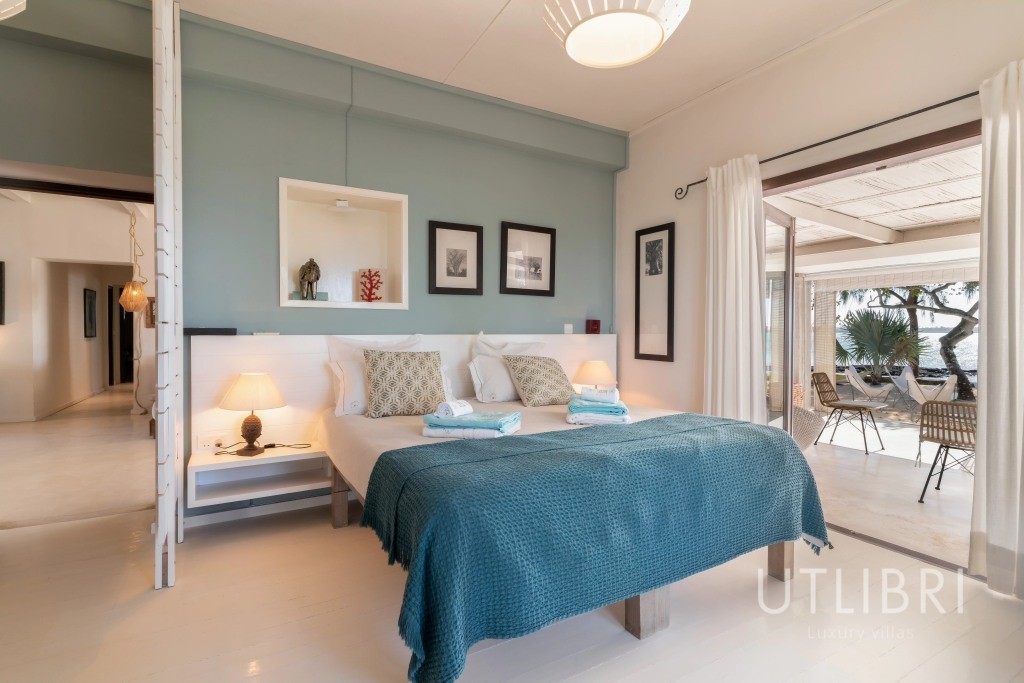 Villa d'exception, Roches noires