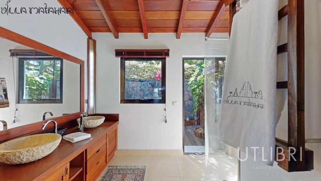 Extraordinary villa, Rivière Noire