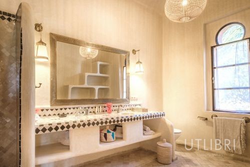Extraordinary villa, Ida Ougourd