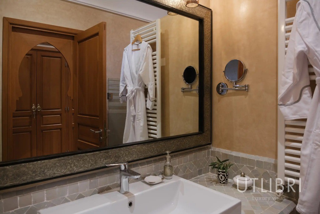 Extraordinary villa, Ouarzazate Road