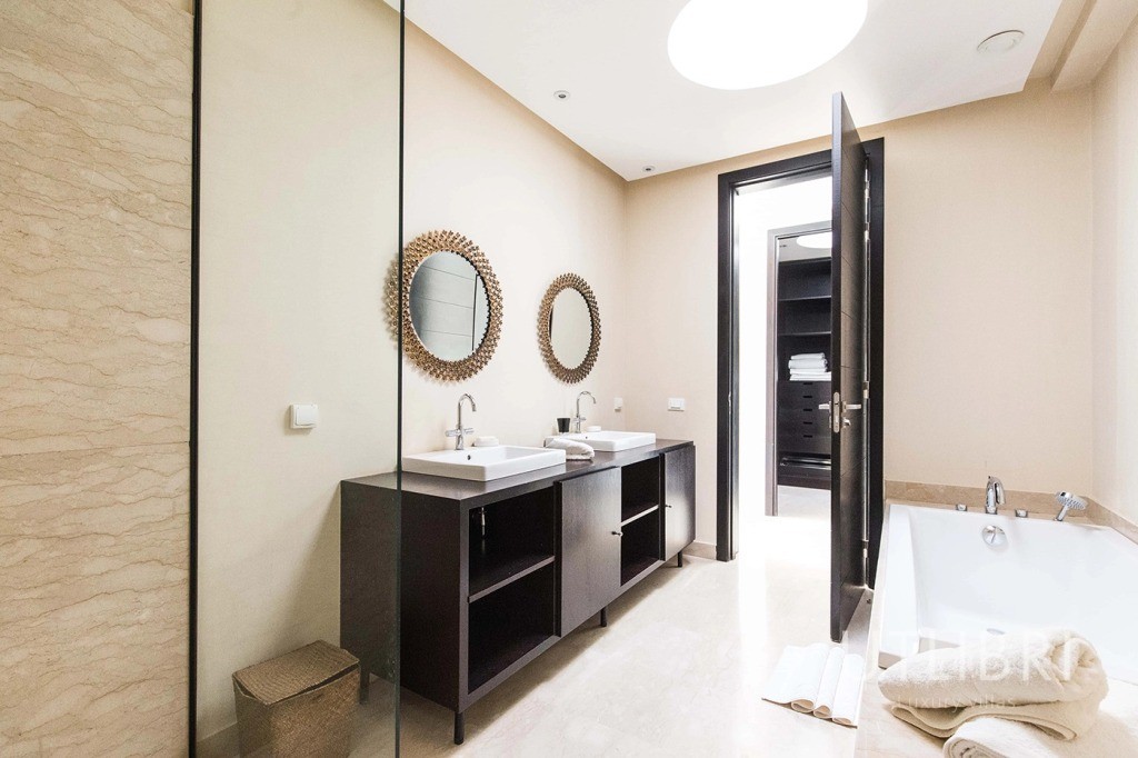 Extraordinary villa, Al Maaden Golf