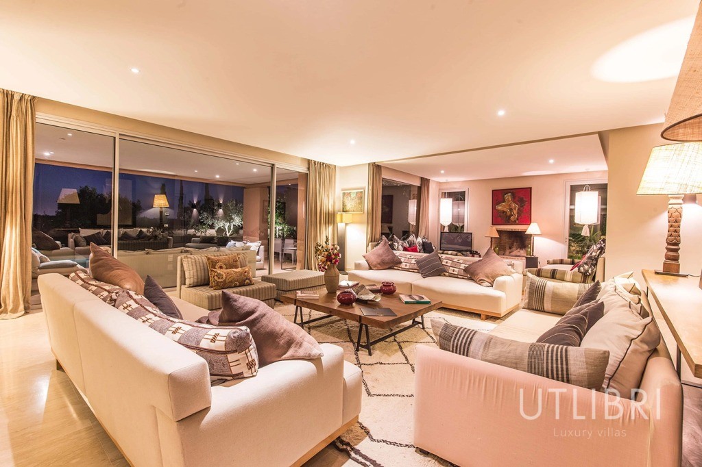 Extraordinary villa, Al Maaden Golf