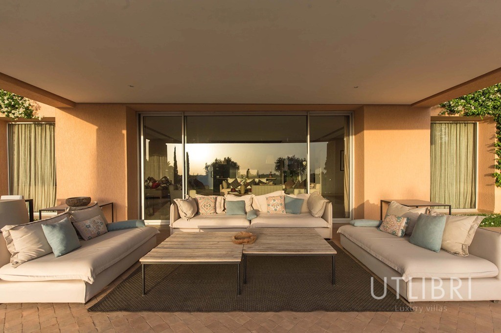 Extraordinary villa, Al Maaden Golf