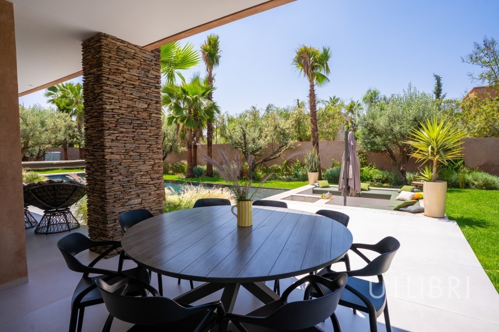 Extraordinary villa, Near Amelkis Golf 
