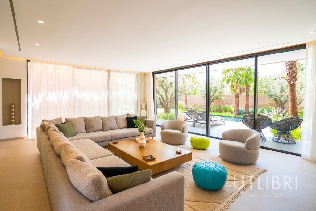 Extraordinary villa, Near Amelkis Golf 