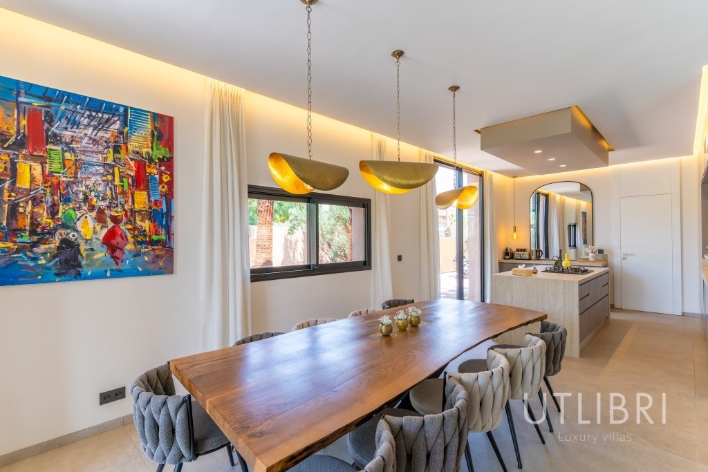 Extraordinary villa, Near Amelkis Golf 