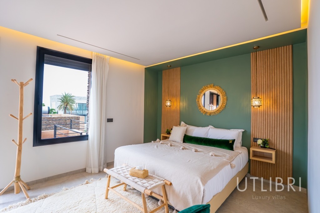 Extraordinary villa, Near Amelkis Golf 