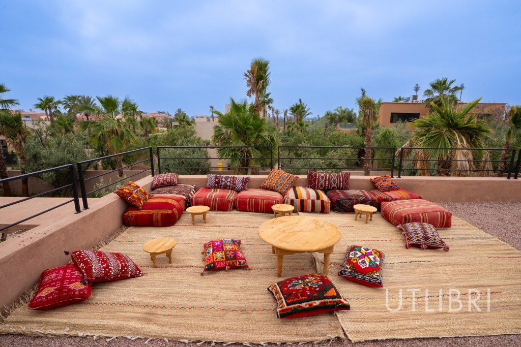 Extraordinary villa, Near Amelkis Golf 