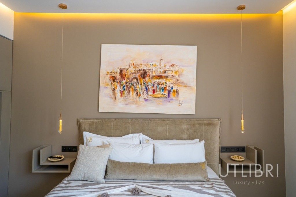 Extraordinary villa, Near Amelkis Golf 