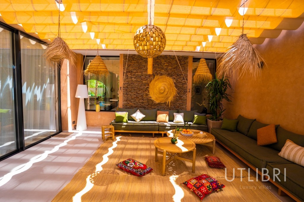 Extraordinary villa, Near Amelkis Golf 