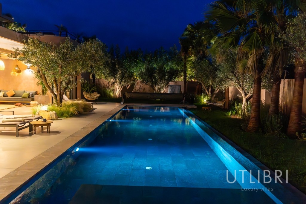 Extraordinary villa, Near Amelkis Golf 