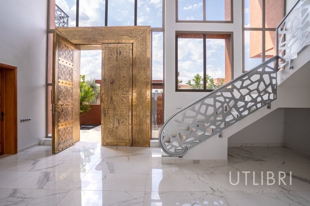 Extraordinary villa, Amelkis Golf