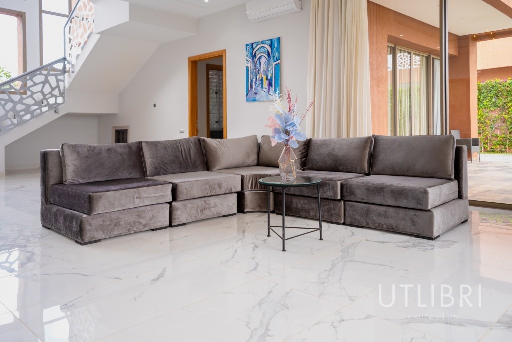 Extraordinary villa, Amelkis Golf