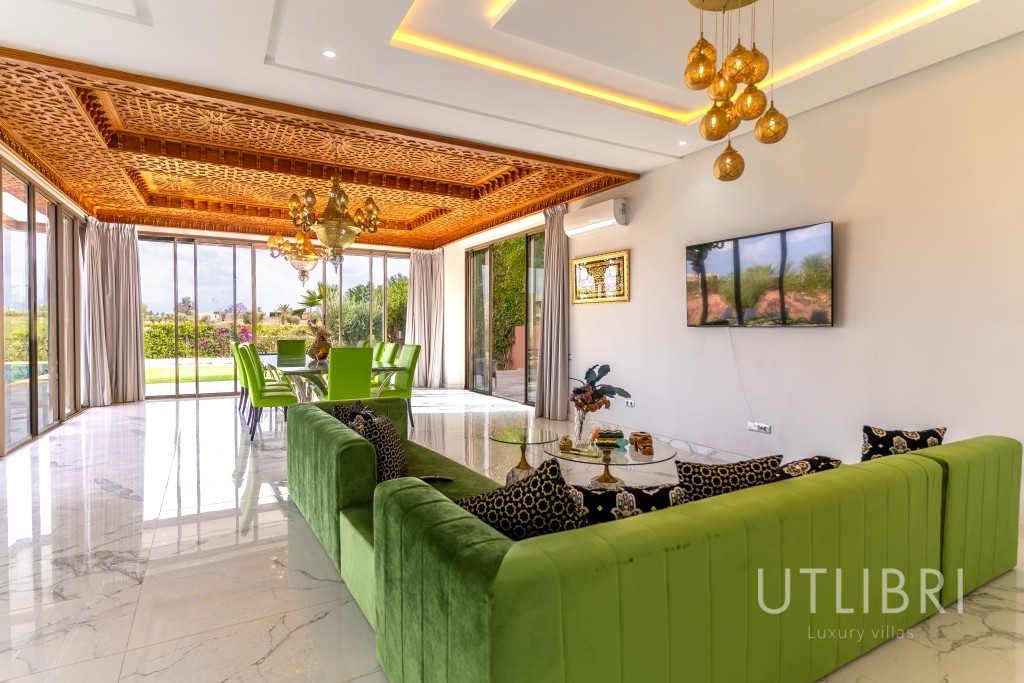 Extraordinary villa, Amelkis Golf