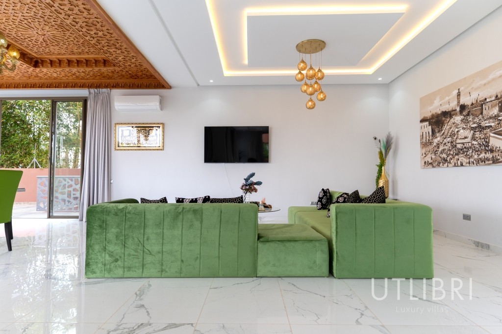 Extraordinary villa, Amelkis Golf