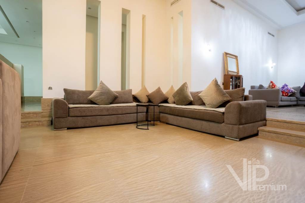 Extraordinary villa, Ouarzazate Road