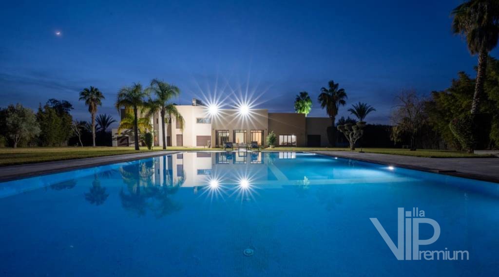 Extraordinary villa, Ouarzazate Road