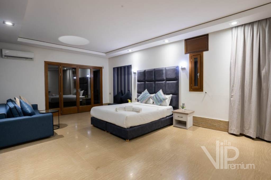 Extraordinary villa, Ouarzazate Road