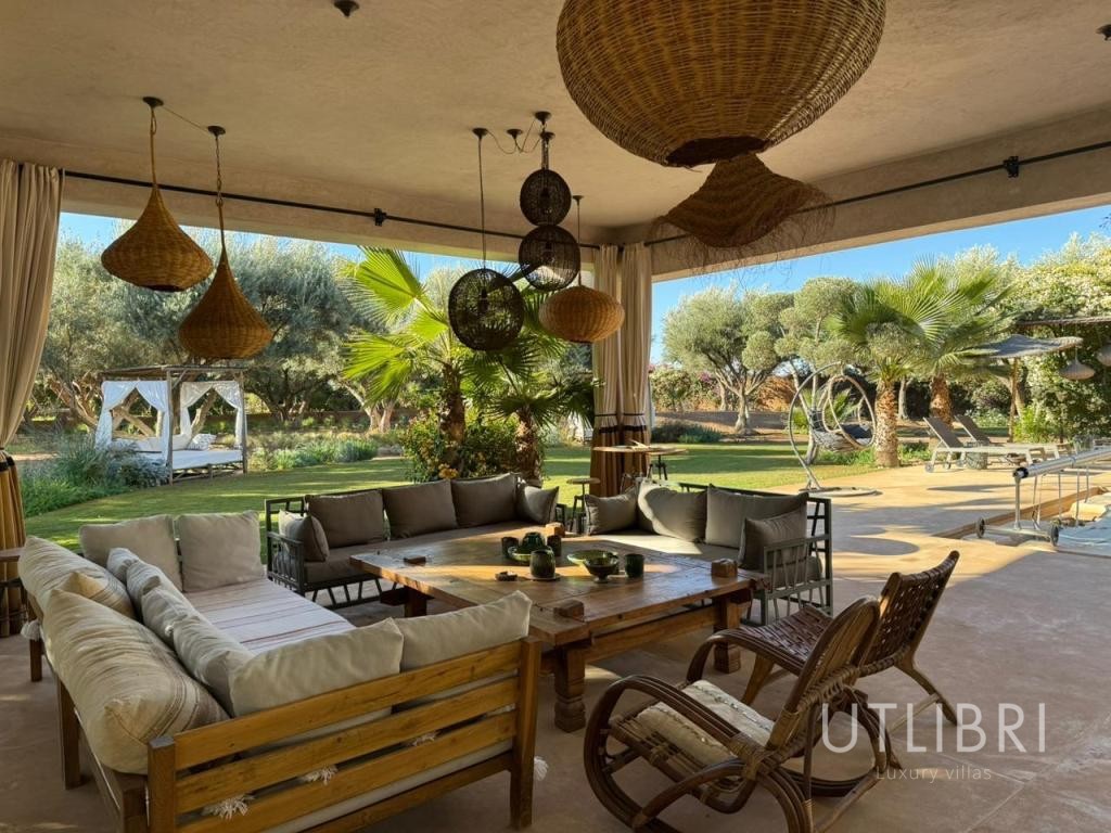 Extraordinary villa, Road to Ourika