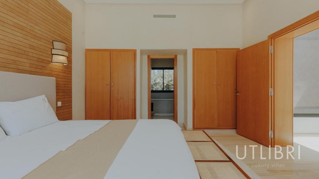 Extraordinary villa, Near Amelkis Golf 