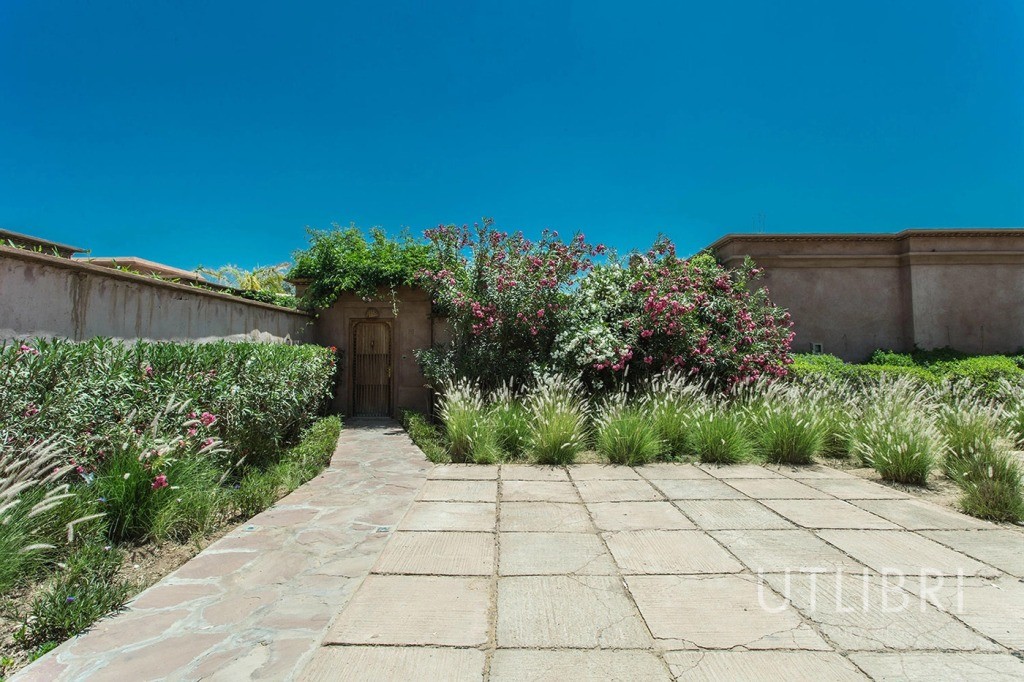 Extraordinary villa, Ouarzazate Road