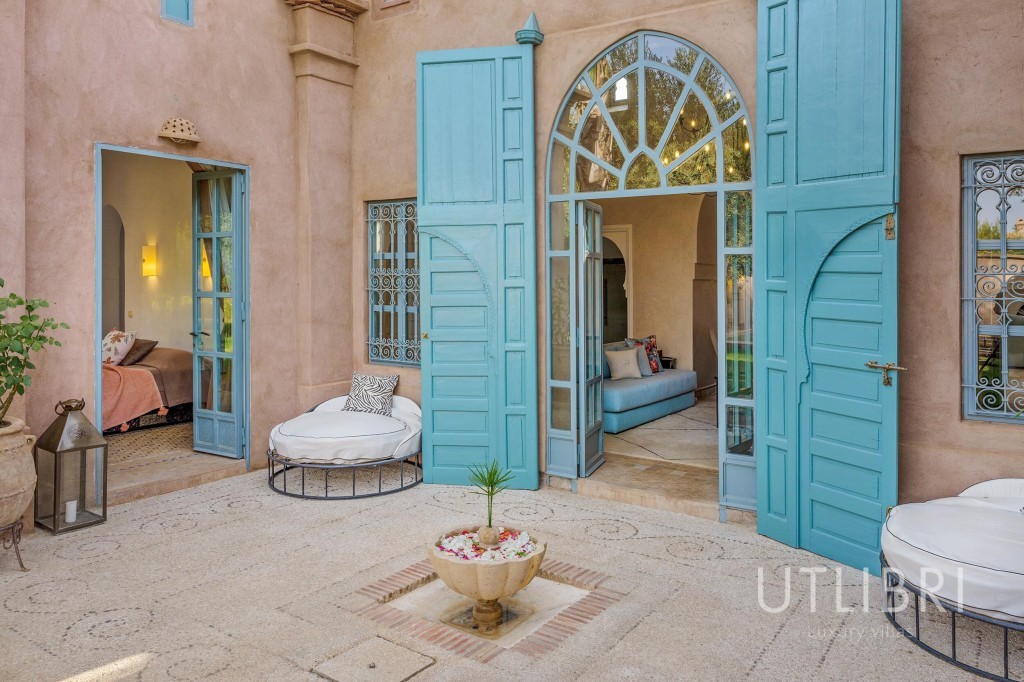 Extraordinary villa, Ouarzazate Road
