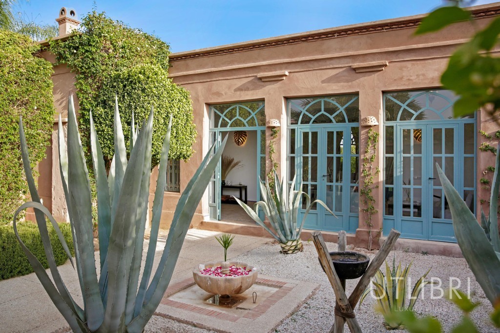 Extraordinary villa, Ouarzazate Road