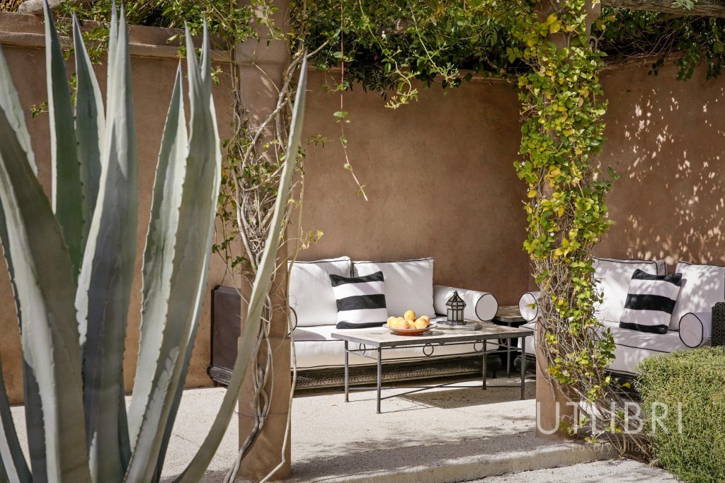 Extraordinary villa, Ouarzazate Road