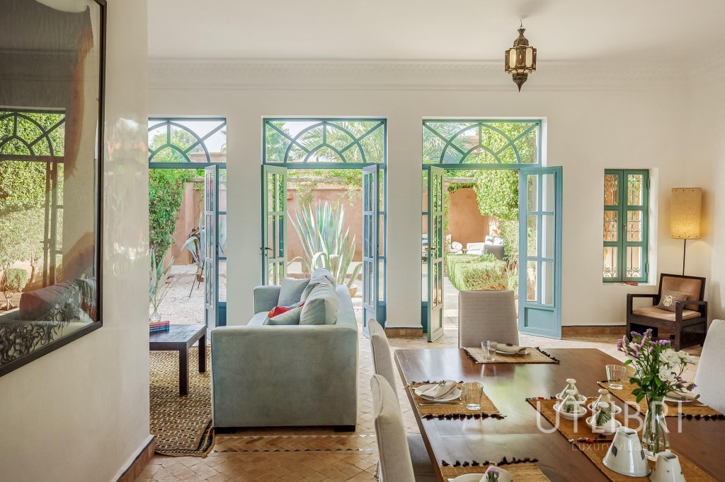 Extraordinary villa, Ouarzazate Road