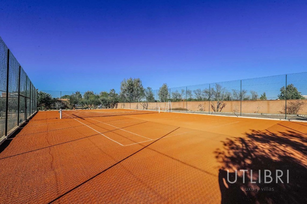Extraordinary villa, Ouarzazate Road