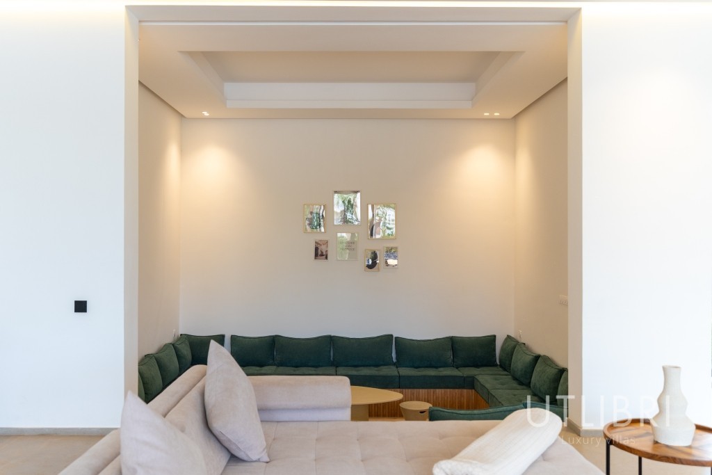 Extraordinary villa, Road to Ourika