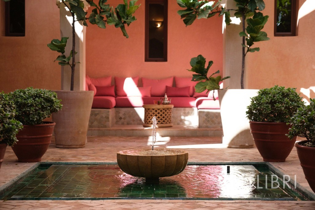 Extraordinary villa, Ouarzazate Road