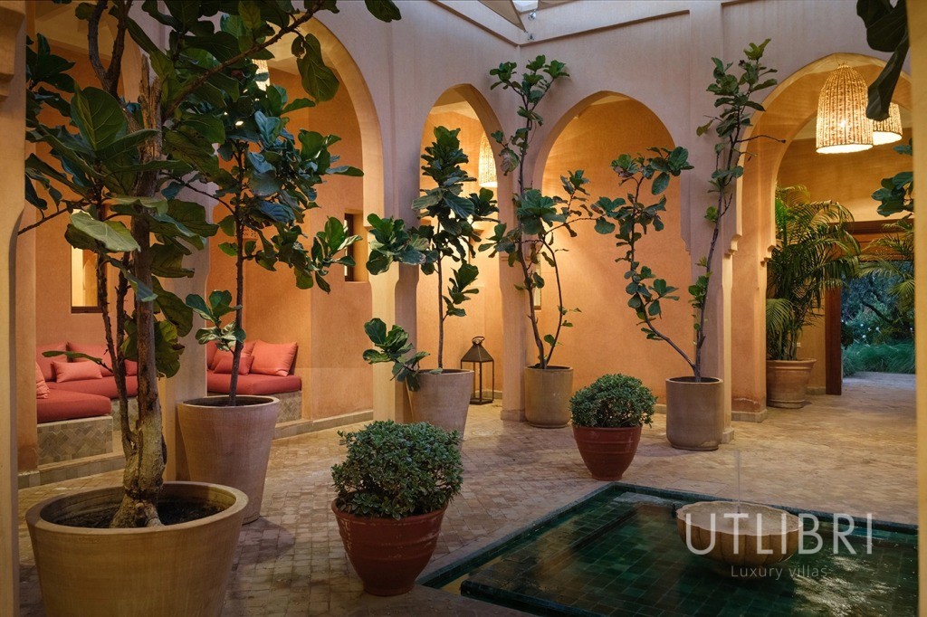 Extraordinary villa, Ouarzazate Road