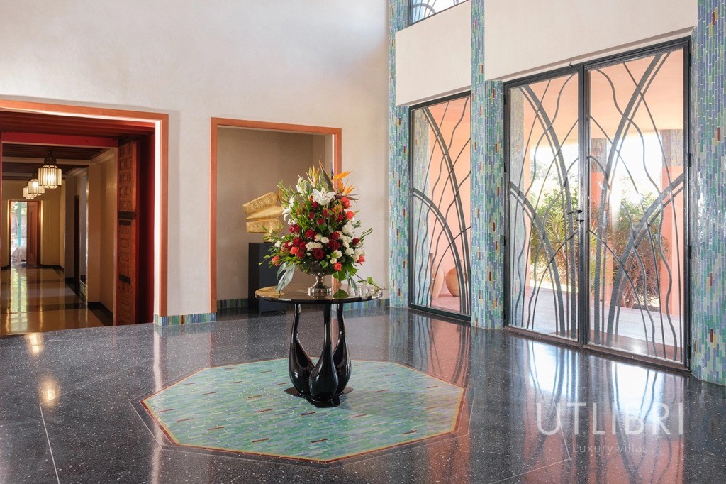 Extraordinary villa, Amelkis Golf