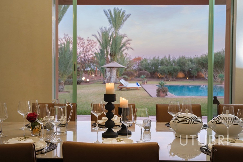 Extraordinary villa, Amelkis Golf