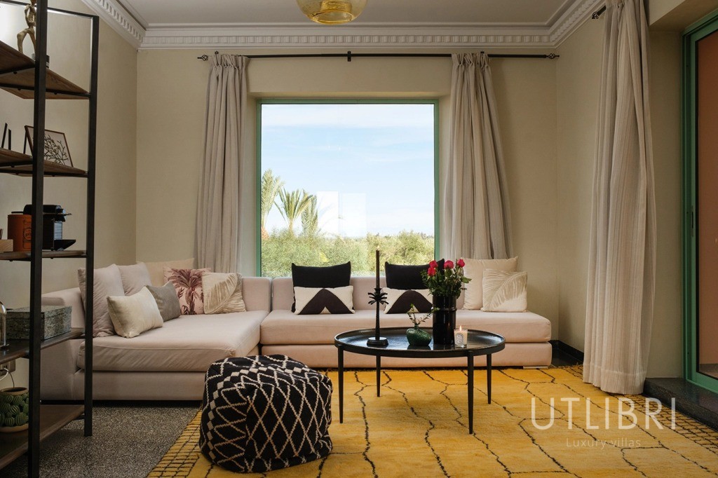 Extraordinary villa, Amelkis Golf