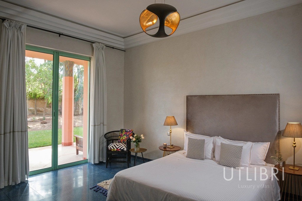 Extraordinary villa, Amelkis Golf