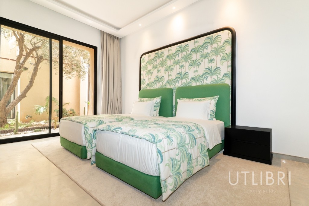 Extraordinary villa, Al Maaden Golf